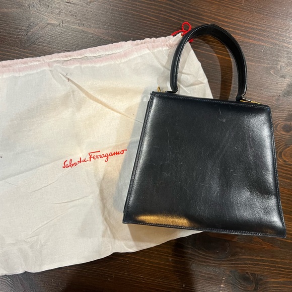 Salvatore Ferragamo Navy and Gold Women's Bag - Picture 2 of 3